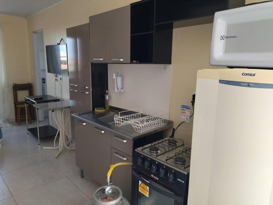 Kitnet Com Linda Vista 75 *